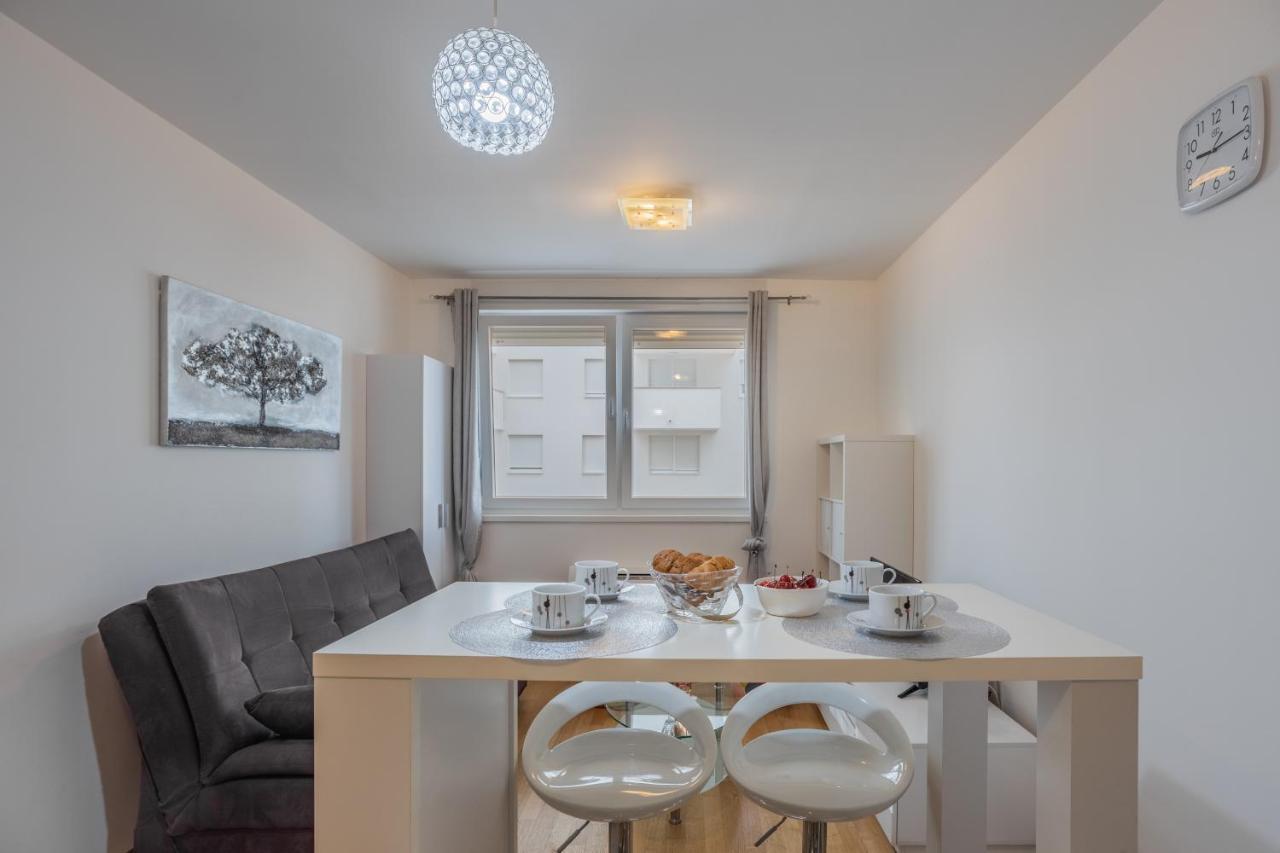 Dalmatino Apartment Zadar Luaran gambar